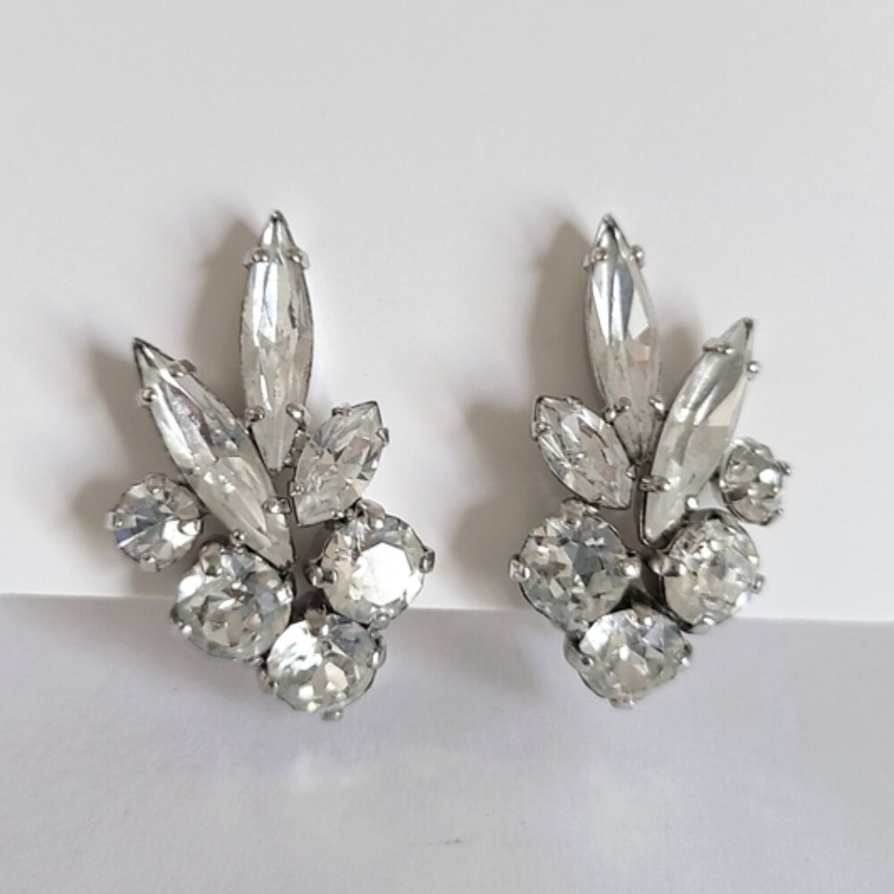 Vintage SHERMAN Silver Crystal Rhinestone Cluster Stud Clip On Evening Earrings
